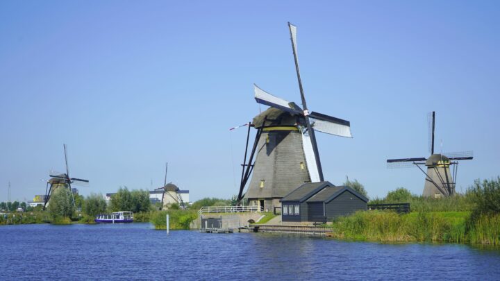 Kinderdijk and Van der Valk Ridderkerk